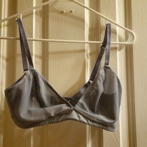 Knix Gray Smooth Cup Bra Everyday Comfort